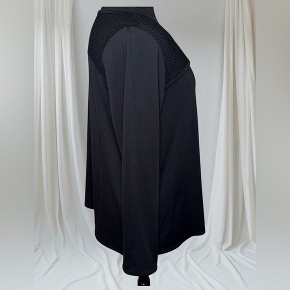 LANE BRYANT LIVI ACTIVE Long Sleeve Wicking Mesh Overlay Workout Top - 18/20 - Picture 3 of 12